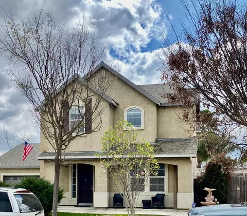 579 E Abbott Ave, Reedley, CA 93654 photo 1