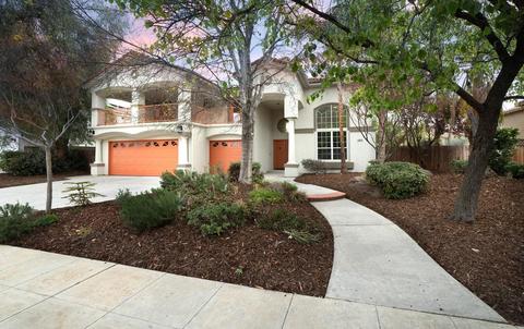 2033 Joshua Ave, Clovis, CA 93611 photo 1