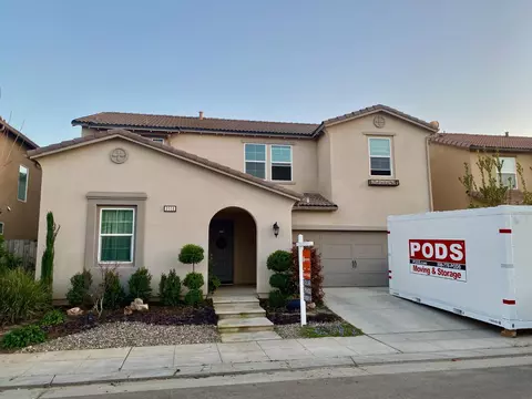3556 Robinwood Ave, Clovis, CA 93619 photo 1
