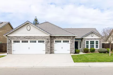 3149 Poe Ave, Clovis, CA 93619 photo 1