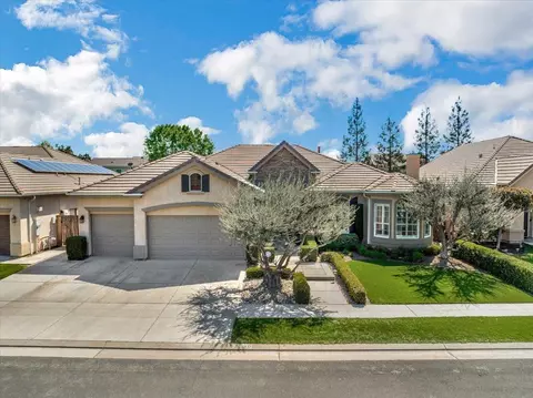 2130 Serena Ave, Clovis, CA 93619 photo 1