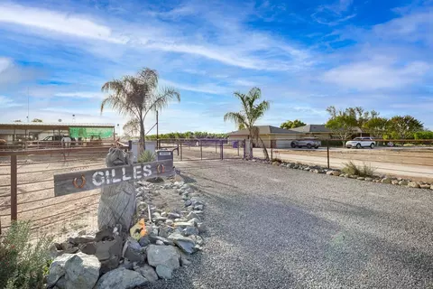 40187 Road 40, Dinuba, CA 93618 photo 1