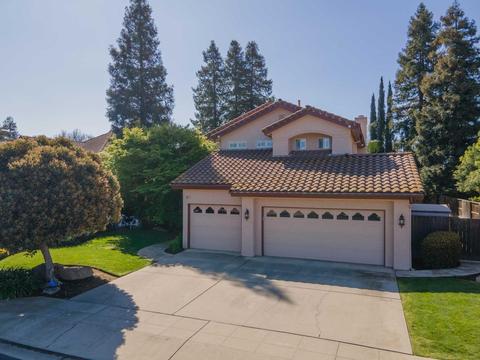 698 Athens Ave, Clovis, CA 93611 photo 1