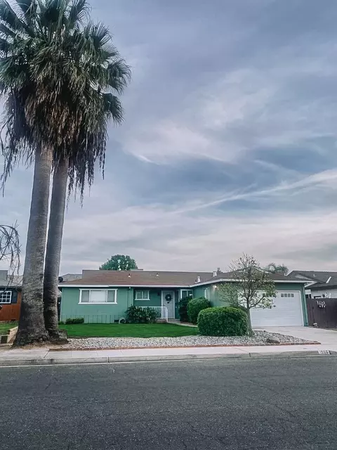 1556 Keats Ave, Clovis, CA 93611 photo 1