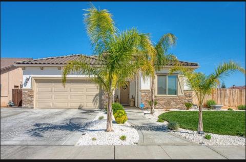 16028 W Ashli Ave, Kerman, CA 93630 photo 1