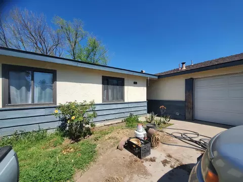 117 El Dorado Dr, Madera, CA 93637 photo 1