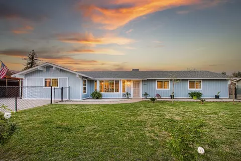 25651 Rexford Dr, Madera, CA 93638 photo 1