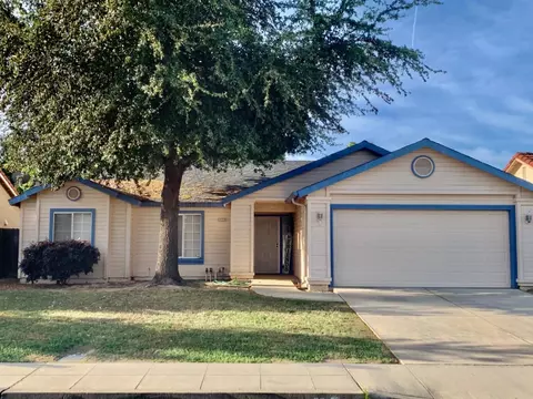 2719 3rd St, Sanger, CA 93657 photo 1