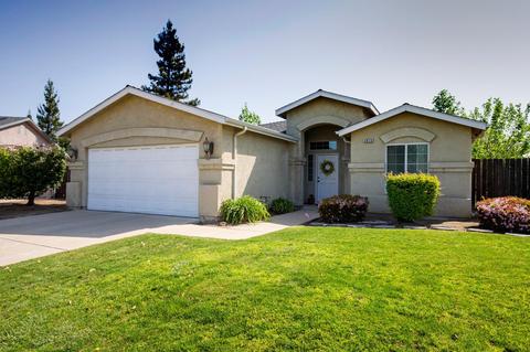 2015 Golden Ave, Clovis, CA 93611 photo 1
