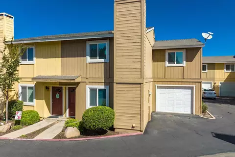 232 N Lemoore Ave #5, Lemoore, CA 93245 photo 1