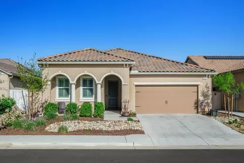 3757 Agua Dulce, Clovis, CA 93619 photo 1