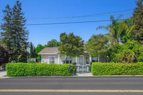 12432 E Central Ave, Sanger, CA 93657 photo 1