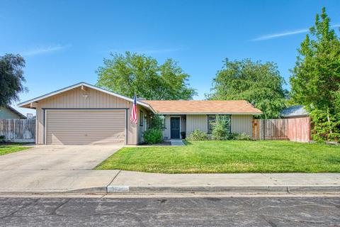 1518 Ashcroft Ave, Clovis, CA 93611 photo 1