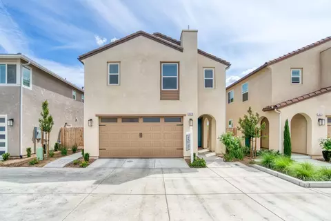 3678 Parkstone Way, Clovis, CA 93619 photo 1