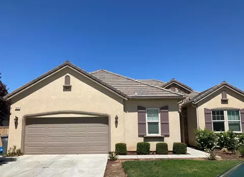 3875 Ramona Ave, Clovis, CA 93619 photo 1