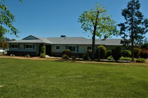 7638 N Fancher Rd, Clovis, CA 93619 photo 1