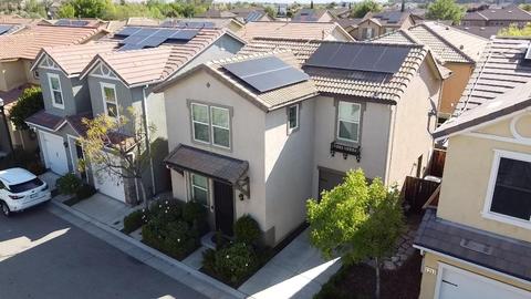 1539 N Strada Way, Clovis, CA 93619 photo 1