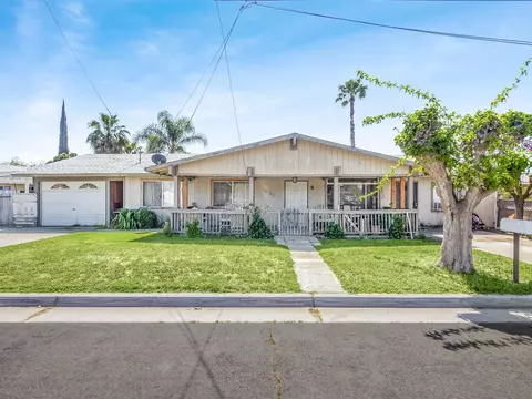 1020 Clark St, Madera, CA 93638 photo 1