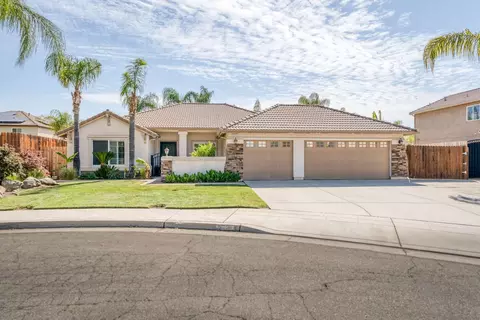 2433 Hornet Ave, Clovis, CA 93611 photo 1