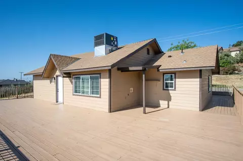 1148 Harvard, Lindsay, CA 93247 photo 1