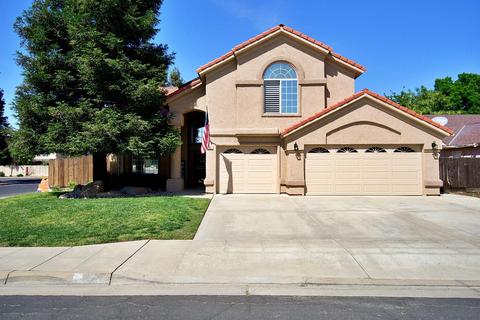 746 N Claremont, Clovis, CA 93611 photo 1