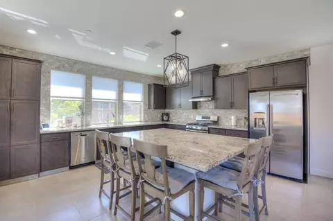 3465 Las Rosas Ave, Clovis, CA 93619 photo 1