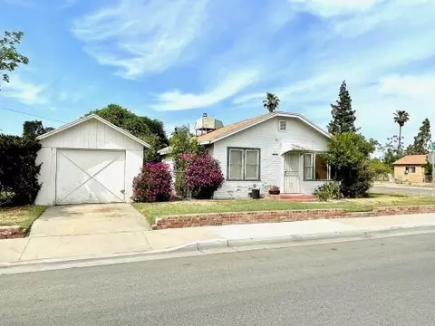 15300 W E St, Kerman, CA 93630 photo 1
