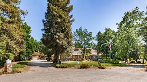 13080 E Richert Ave, Sanger, CA 93657 photo 1