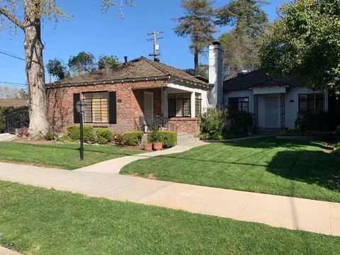 837 E Hedges Ave, Fresno, CA 93728 photo 1