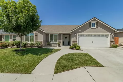 2394 Las Rosas Ave, Clovis, CA 93619 photo 1