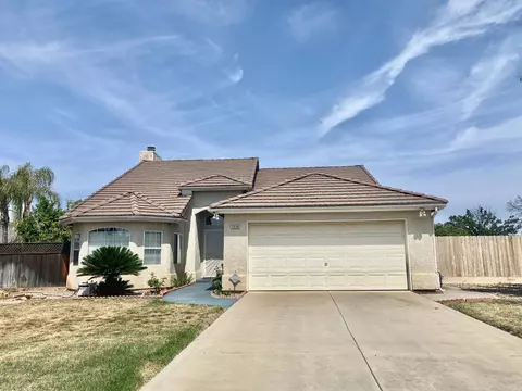 3638 Larkin Ave, Clovis, CA 93612 photo 1