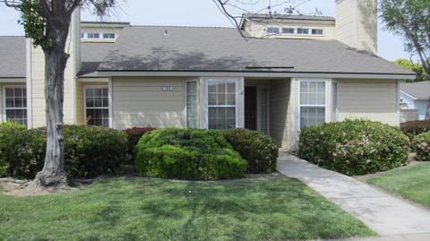 190 W Pilgrim Ln, Clovis, CA 93612 photo 1