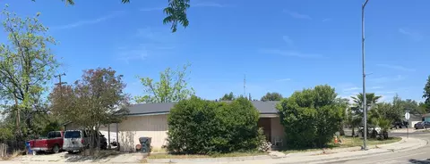 1009 E Cleveland Ave, Madera, CA 93638 photo 1