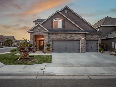 3803 Duncan Ave, Clovis, CA 93619 photo 1