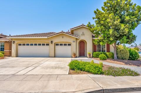 1038 N Perry Ave, Clovis, CA 93611 photo 1