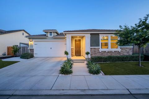 3944 W Griffith Ave, Clovis, CA 93619 photo 1