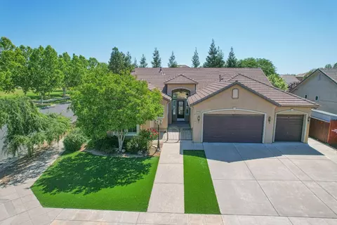 2417 Redington Ave, Clovis, CA 93619 photo 1