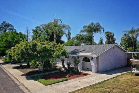 541 E Princeton, Dinuba, CA 93618 photo 1
