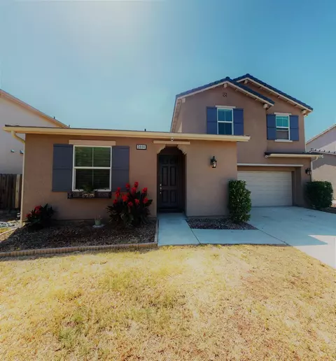 3444 Carson Ave, Clovis, CA 93611 photo 1