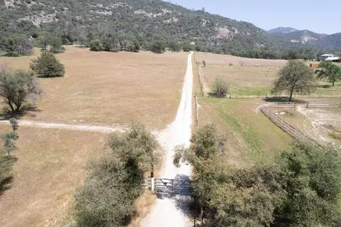 35430 Wiemiller Rd, Tollhouse, CA 93667