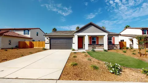 15260 Tiburon Ln, Chowchilla, CA 93610 photo 1