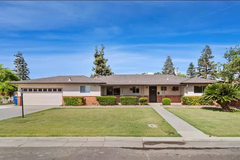 26 Cole Ave, Clovis, CA 93612 photo 1