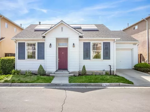 1788 N Avignon Ln, Clovis, CA 93619 photo 1
