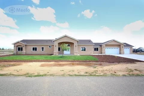 21467 Glen Oaks Rd, Madera, CA 93638 photo 1