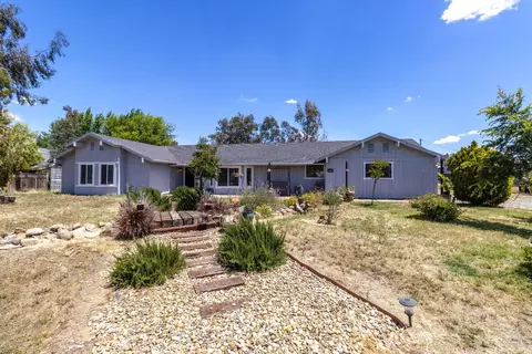12759 Mesa Dr, Madera, CA 93636 photo 1
