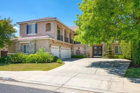 1710 N Filbert Ave, Clovis, CA 93619 photo 1