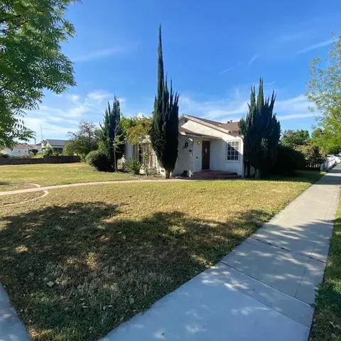 132 N 3rd St, Fowler, CA 93625 photo 1
