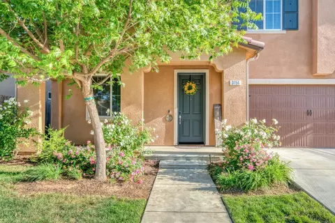 3156 Browning Ave, Clovis, CA 93619 photo 1