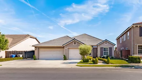 3248 Powers Ave, Clovis, CA 93619 photo 1