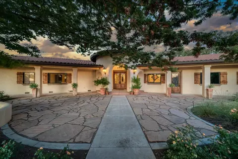 9580 N Sunnyside Ave, Clovis, CA 93619 photo 1